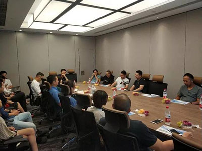 神州广告灯箱媒体,神州广告高铁椅背,神州广告看板广告,郴州市神州广告传播有限责任公司 神州广告灯箱媒体,神州广告高铁椅背,神州广告看板广告,郴州市神州广告传播有限责任公司